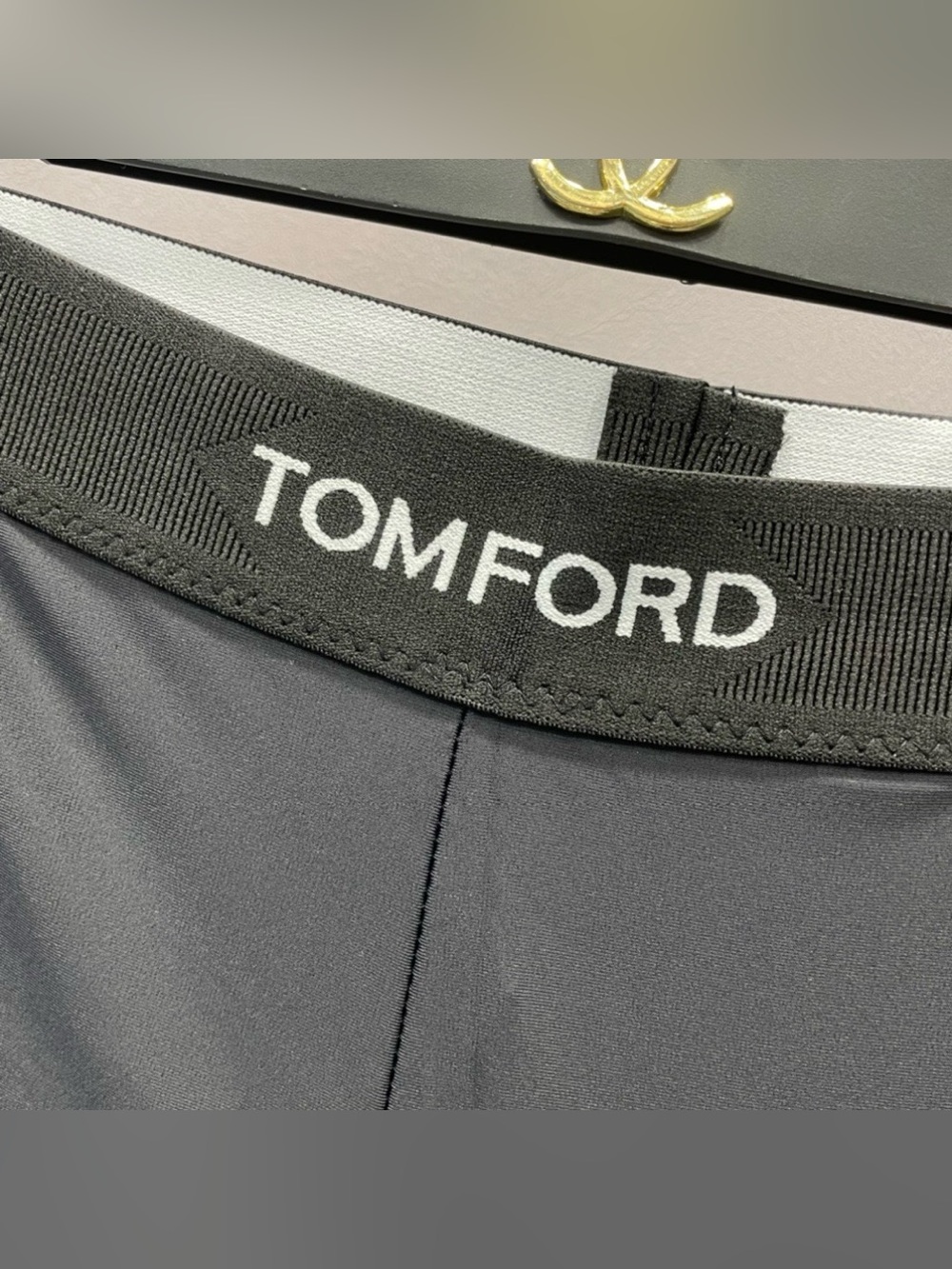 Tom Ford Black Bralette with High-Waist Black Leggings - Picture 5 of 8